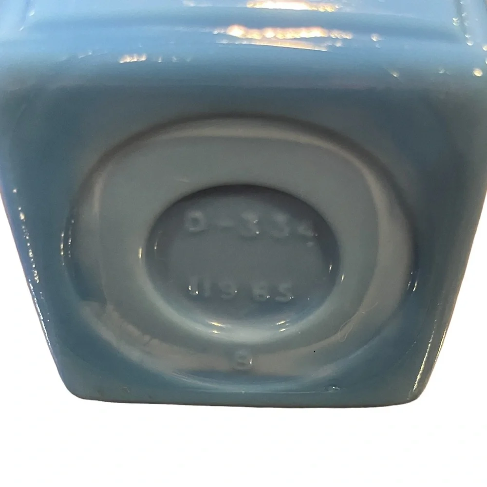 Vintage Blue & White Milkglass‎ Decanter Milk Glass Jim Beam Barware